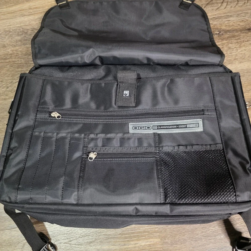 OGIO Unisex‎ OS Laptop Messenger Bag Black Sunovion Corporate Travel Briefcase